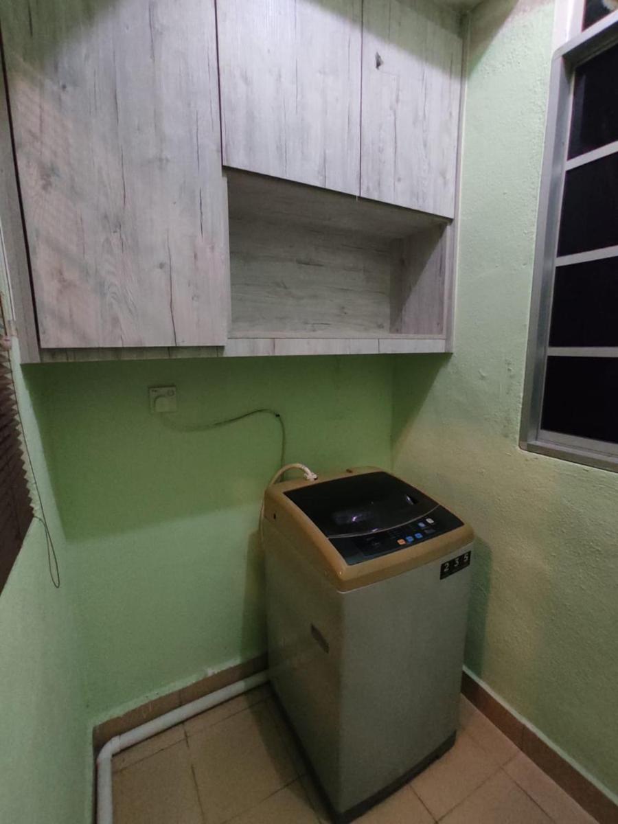 Acuk Stay - Seri Maya Condo Homestay - Housity