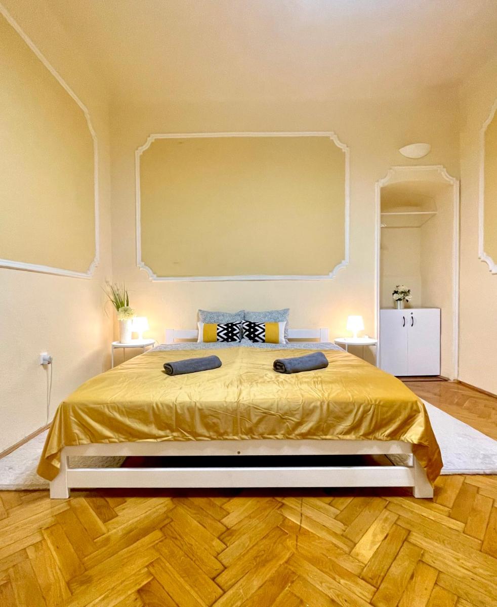 Big Cosy Apartment near the famous WESTEND City Center - Housity