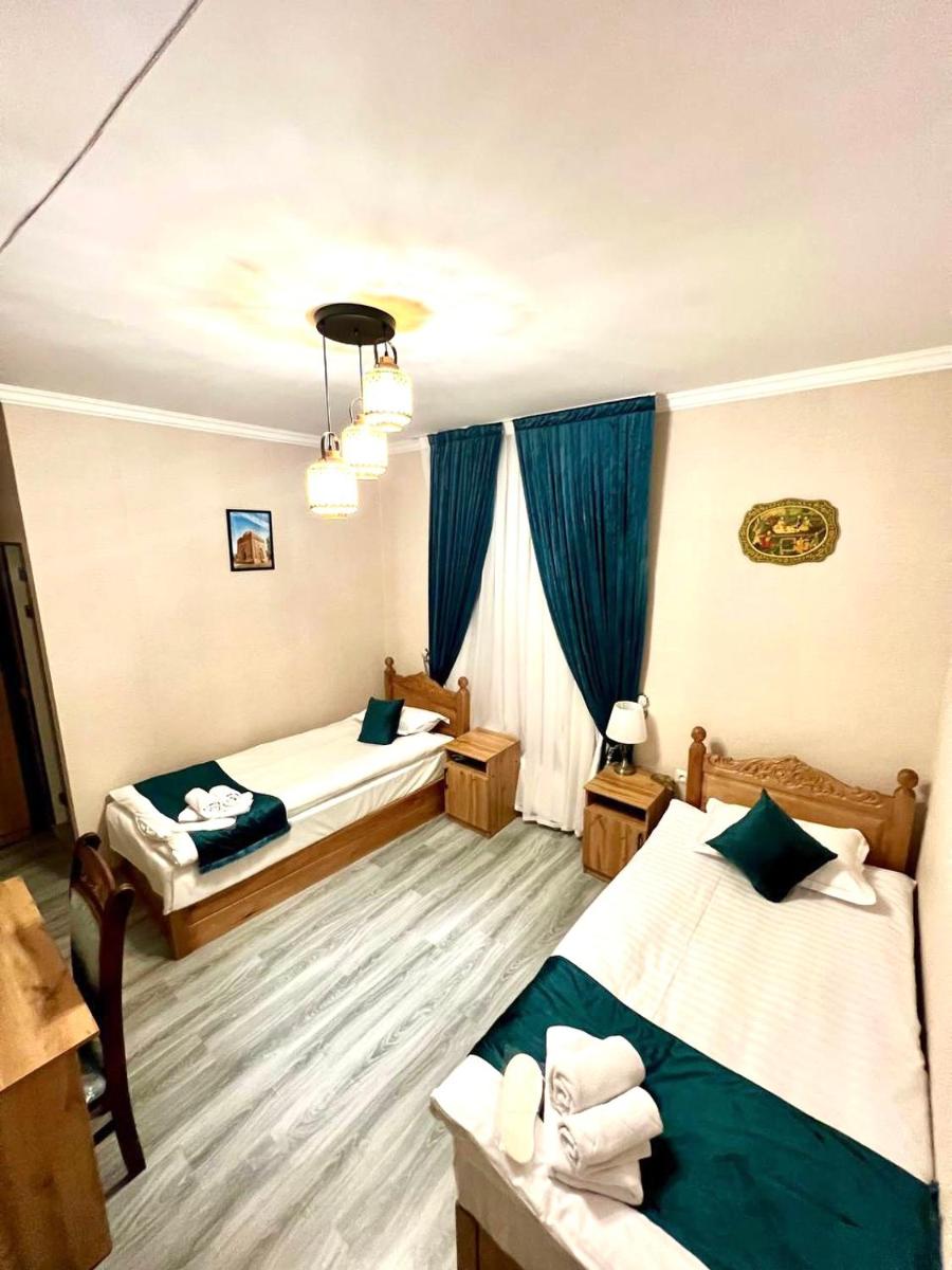 Suitetrails - Antique Hotel Rizvan