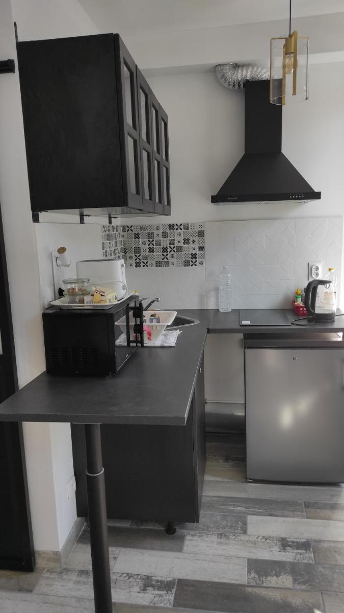 Charmant Studio proche Paris Metro ligne 8 - Housity