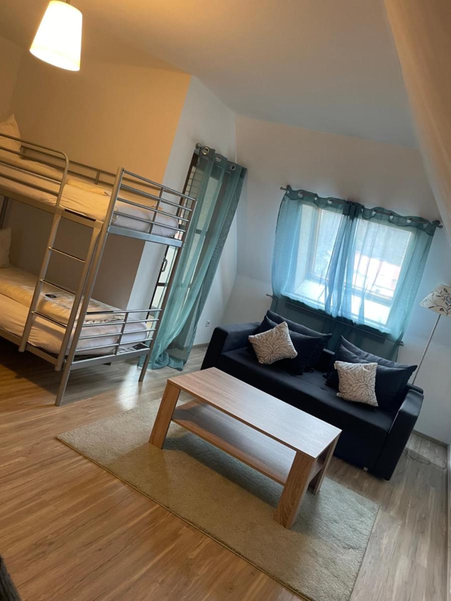 Waldhotel Felsentor - Housity