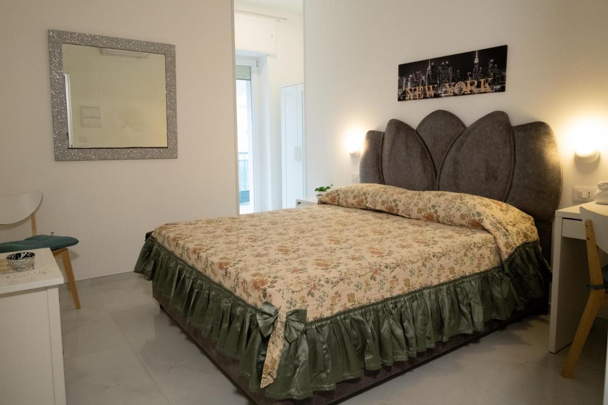 Montalbino House - Rooms and Apartments - Housity