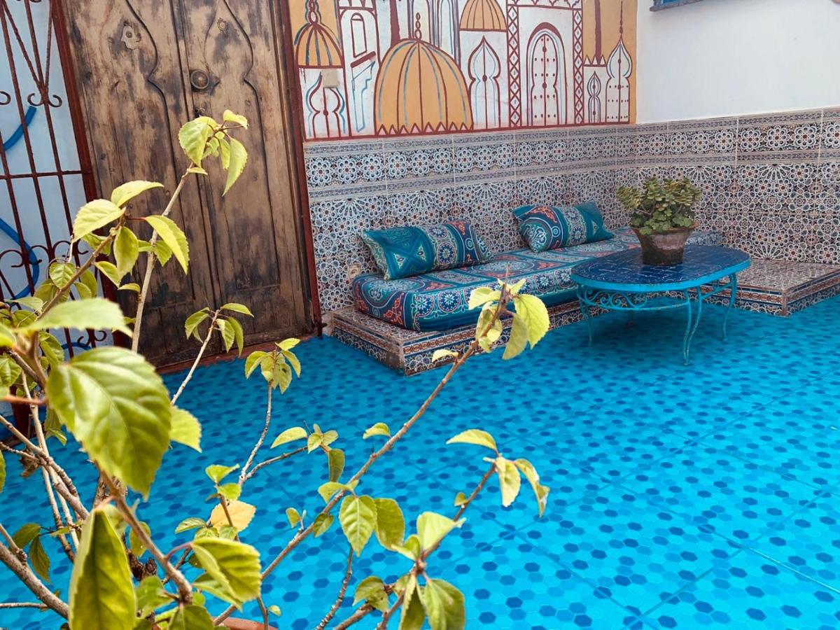 HATHOR ,Casa marroquí con dos terrazas en la Medina antigua , ideal parejas!! WIFI!! - Housity