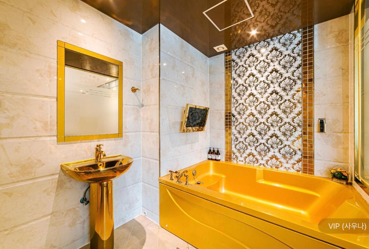 Hotel Ssome Jeongkwan - Housity