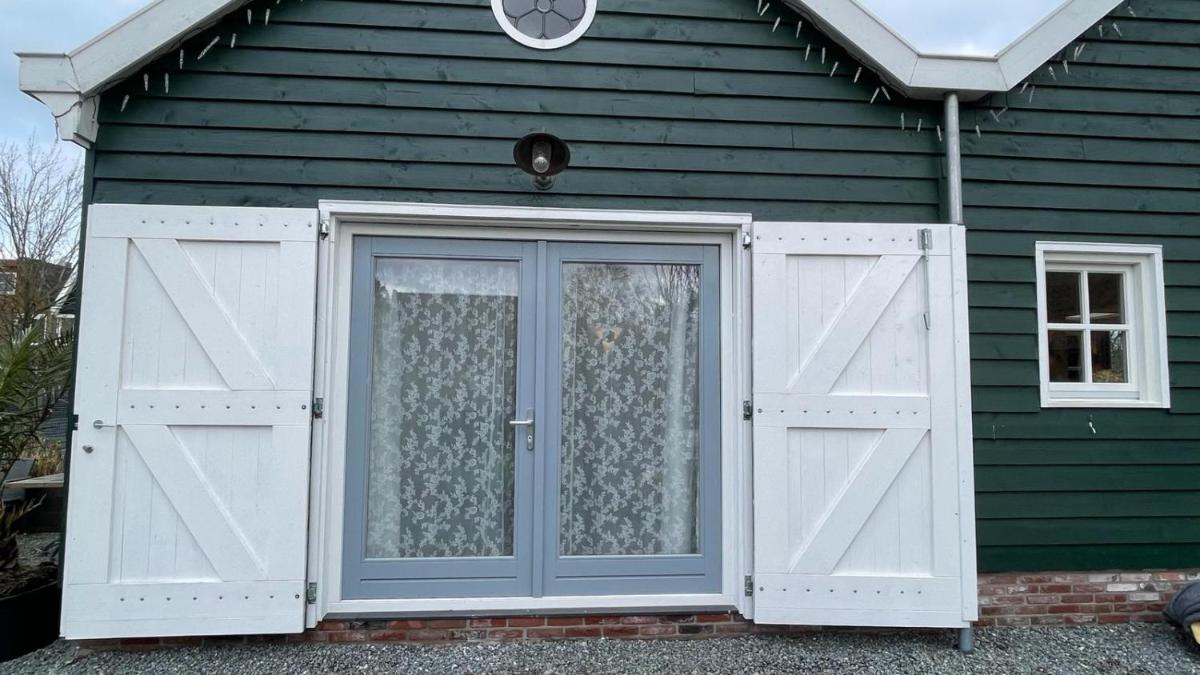 Flora’s B&B - Housity