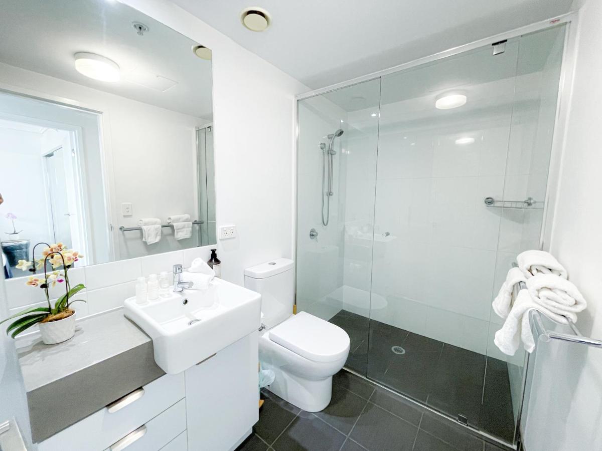 Apartments on Connor - Housity