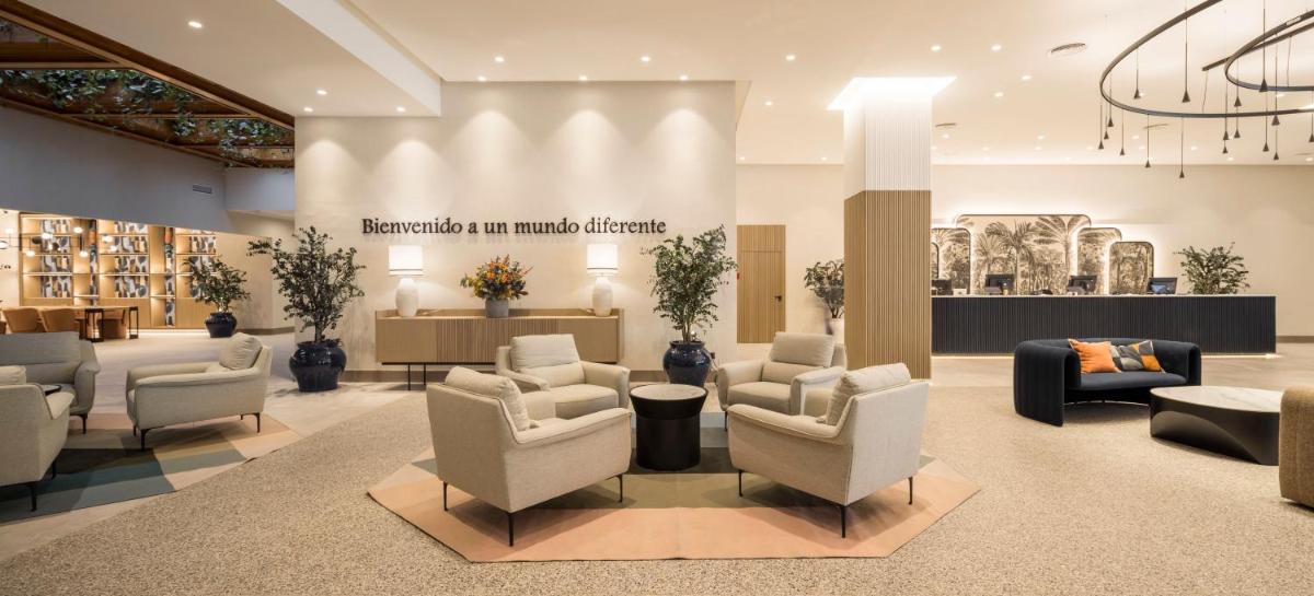 Zona de estar de Ilunion Les Corts Spa