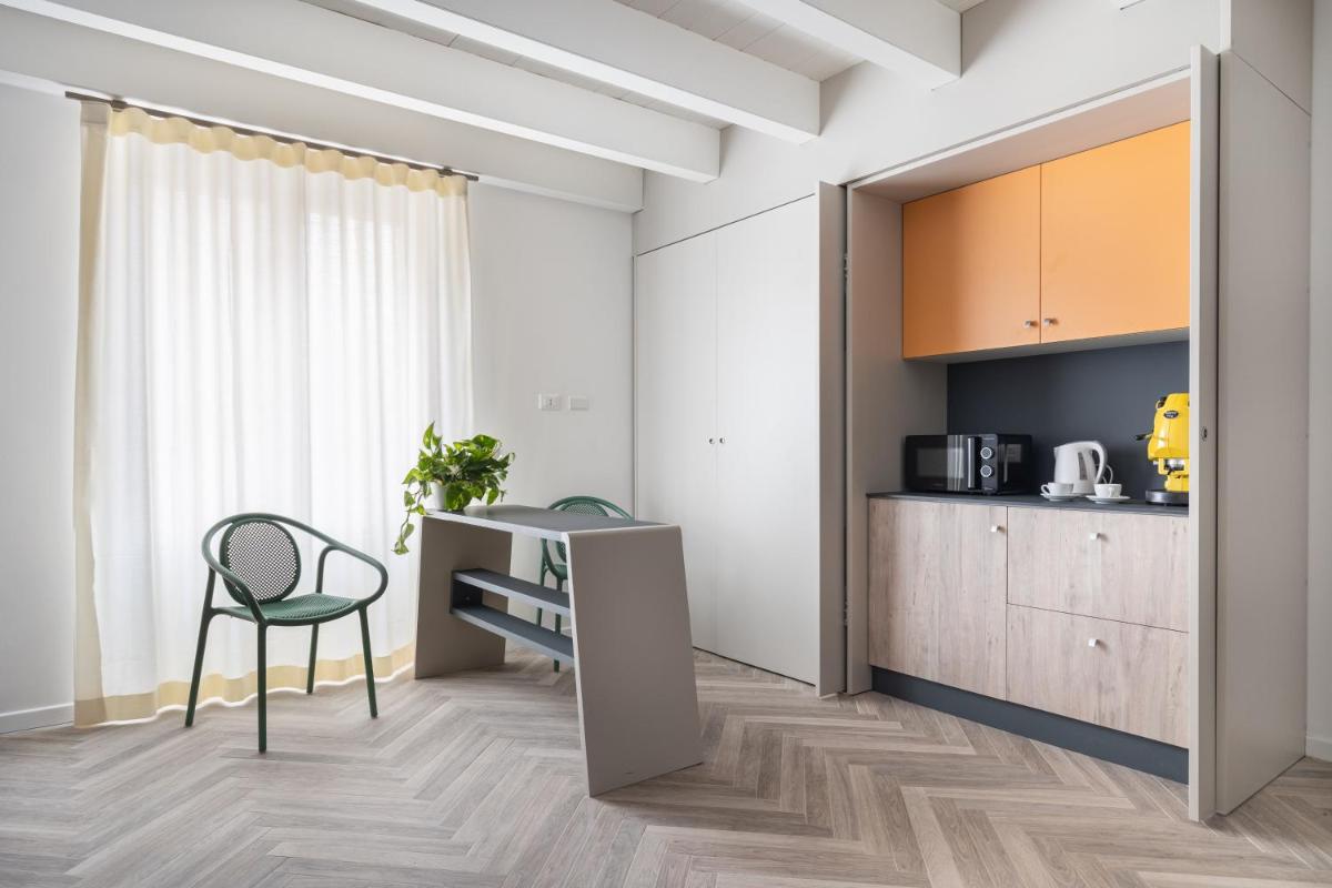 Principe di Paternò - Budget Double Rooms & Breakfast - Housity