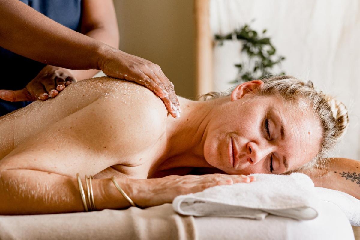 Spa ou équipements de bien-être de l'établissement Hôtel Les Corallines - Thalasso & Resort