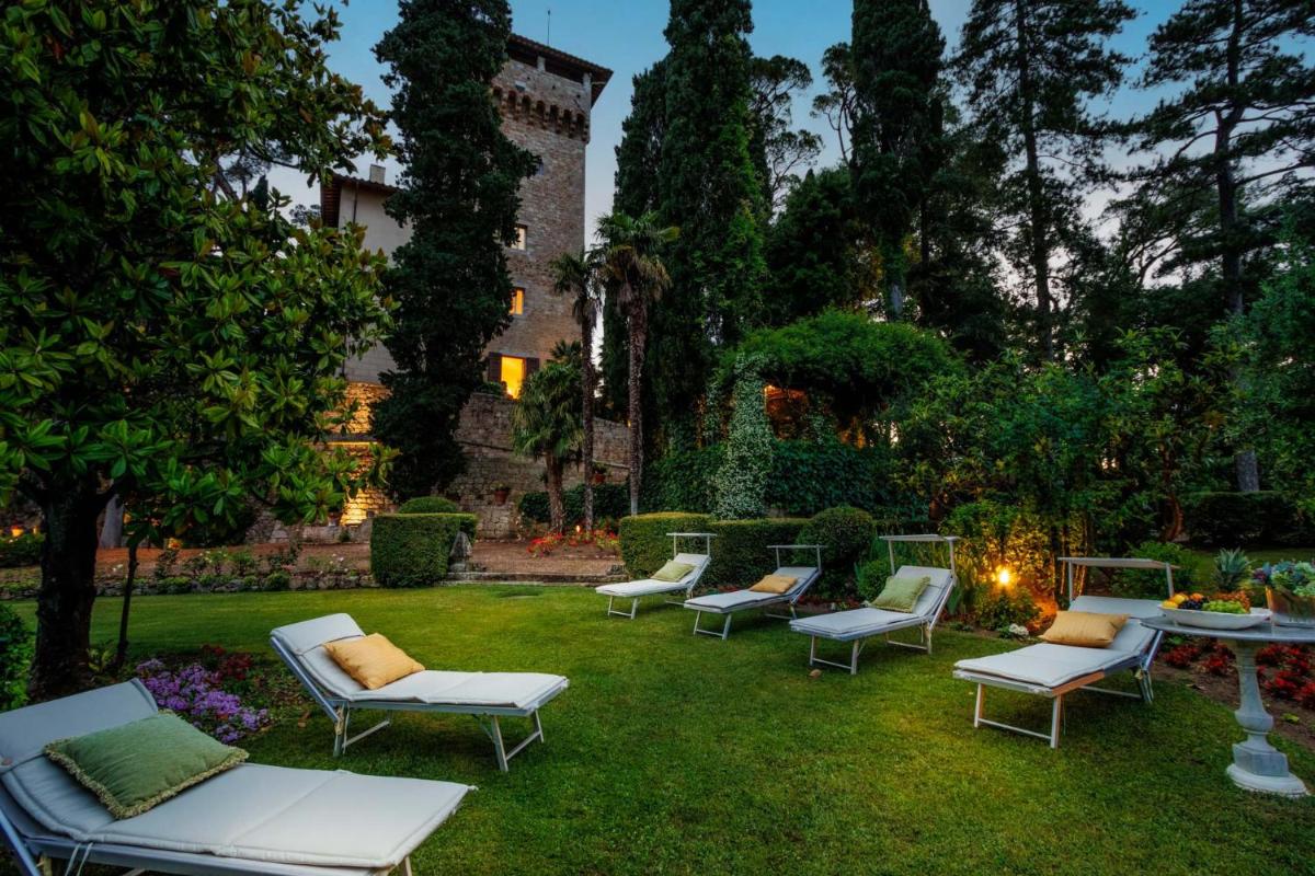 Rocca di Cetona - a Medieval Castle - Housity