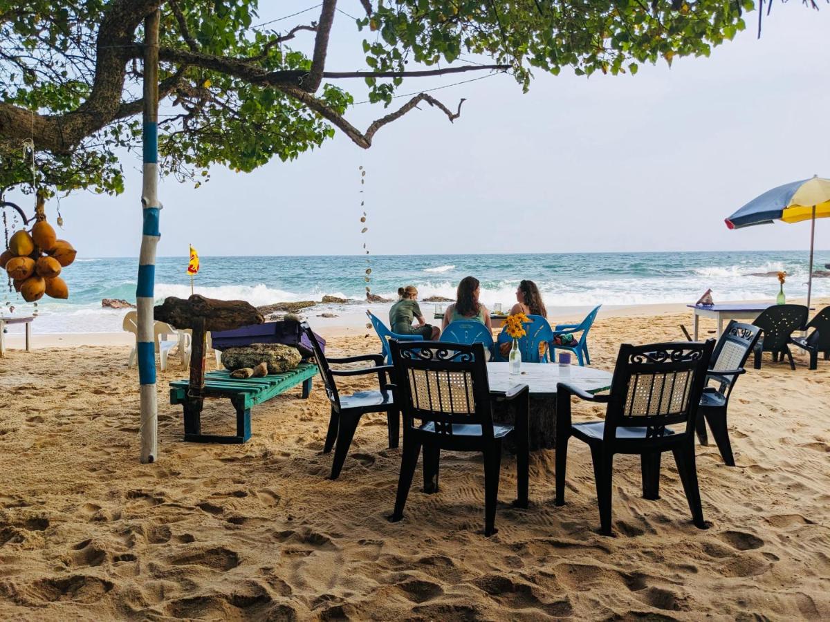 Silent Cabana And Restaurant Marakolliya, Tangalle - Housity
