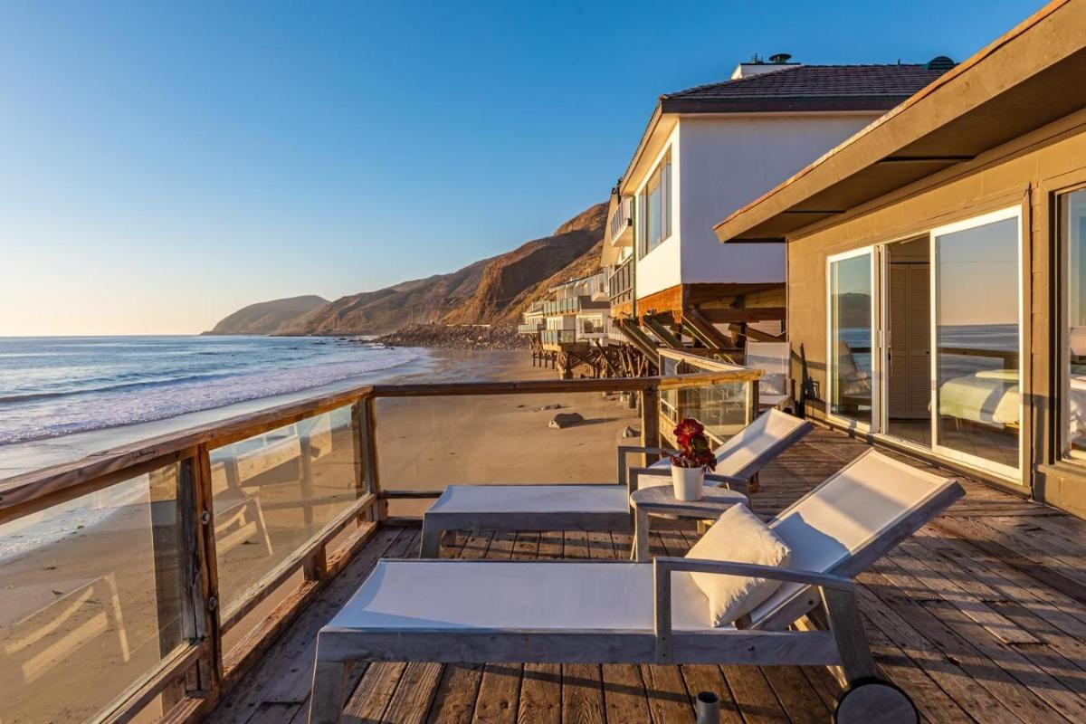 Malibu Beach Home Private Sandy Beach and Surf - Housity