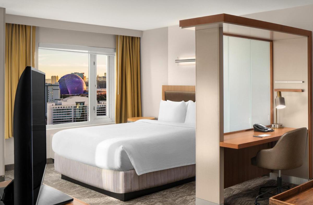 SpringHill Suites by Marriott Las Vegas Convention Center - Housity