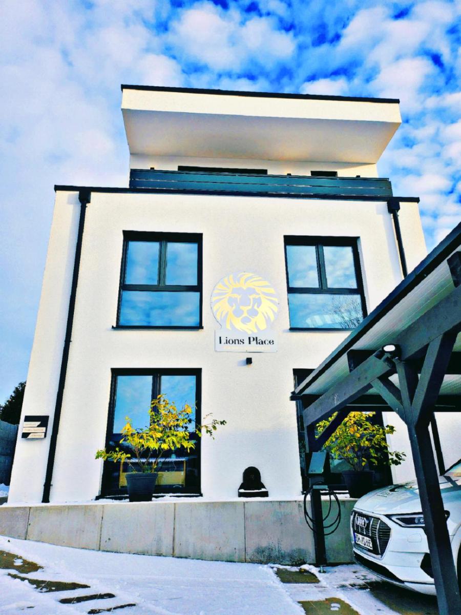 Lions Place Premium Apartments COMFORT optionaler Zugang zum SPA- Bereich - Housity