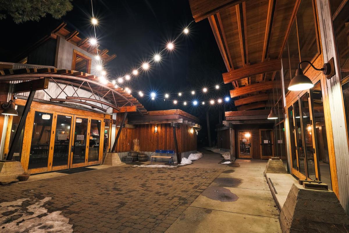 Gravity Haus Truckee-Tahoe - Housity
