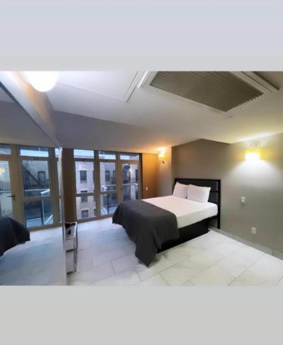 Hotel Moca NYC - Housity
