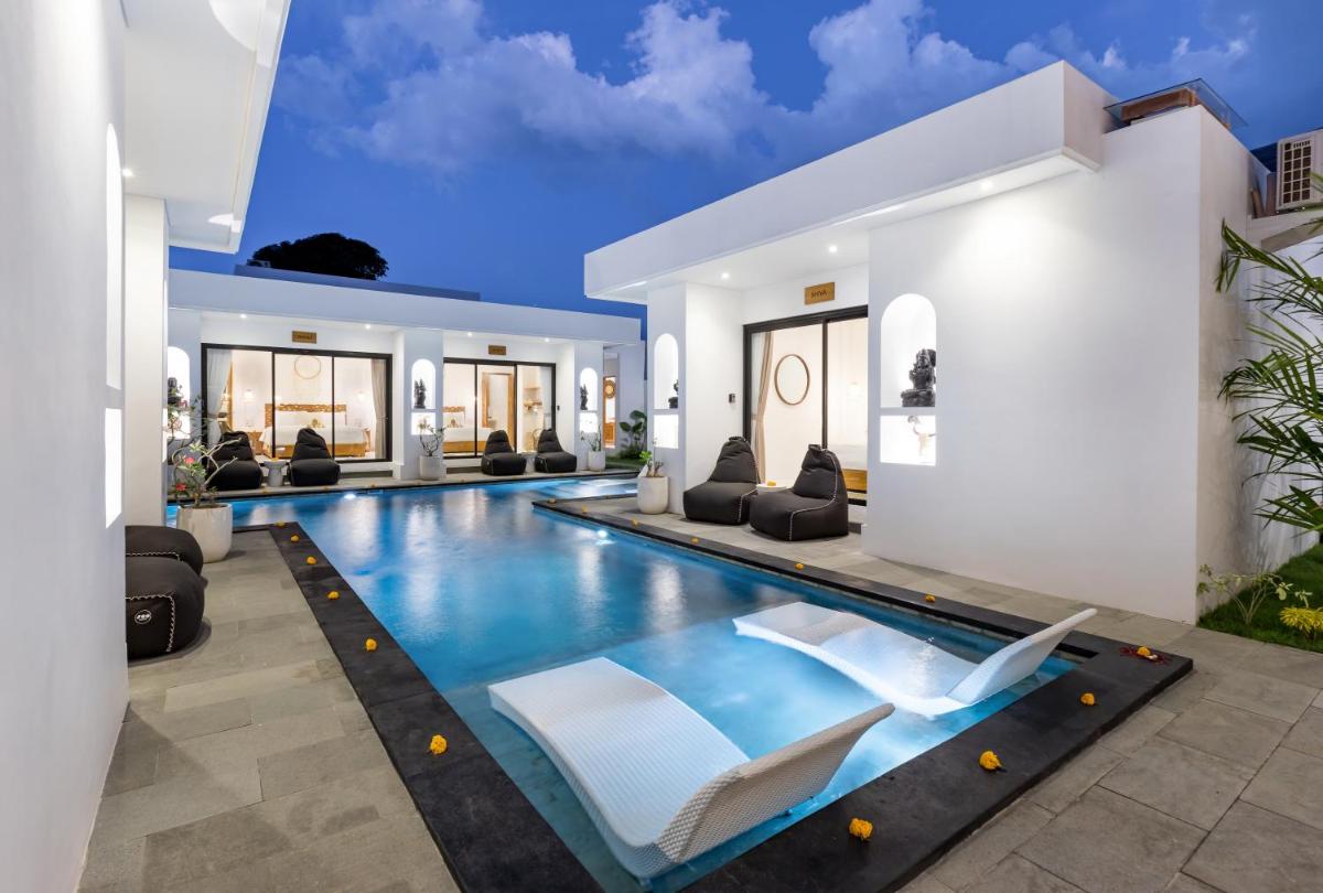 Villa Kelolyne - Housity