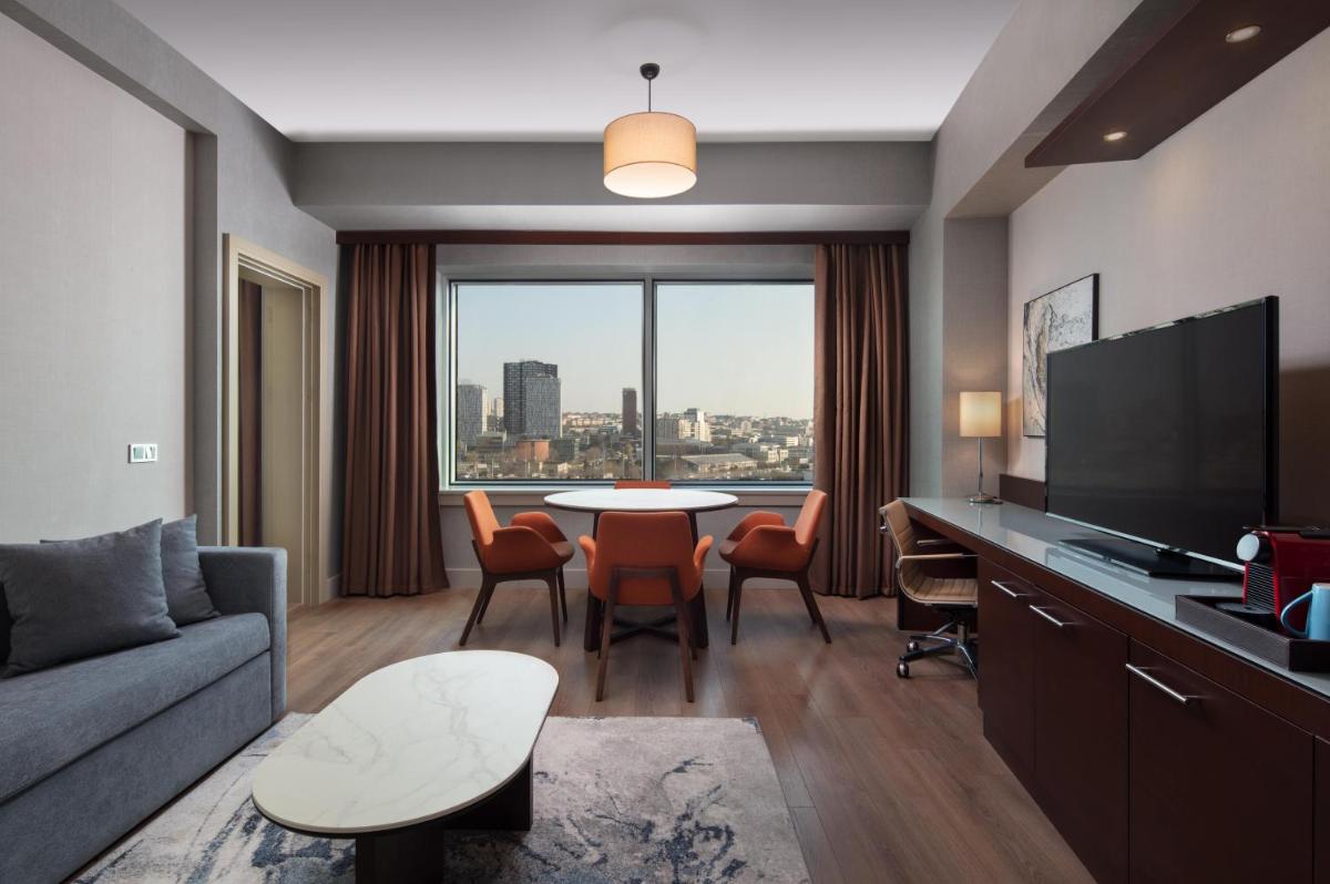 Delta Hotels Istanbul West - Housity