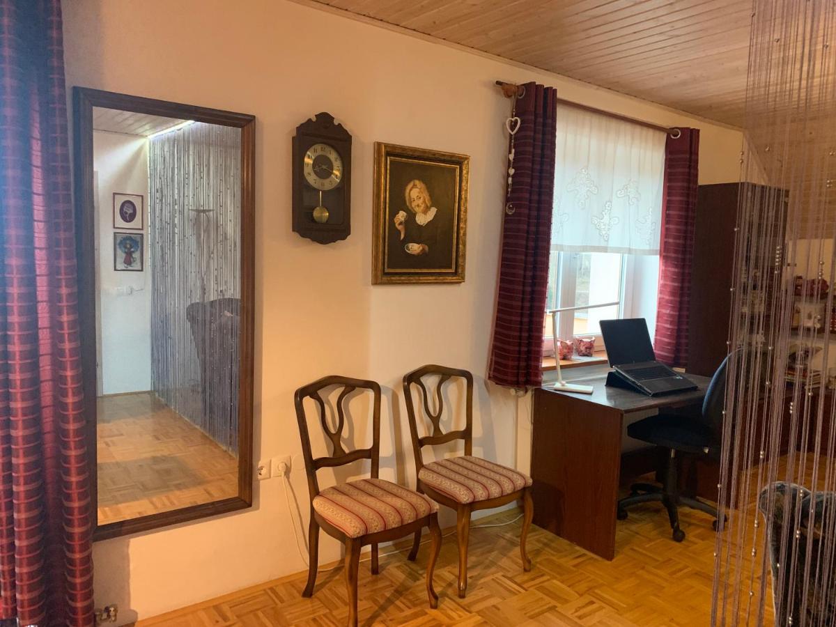 Pr' Grogori - Housity
