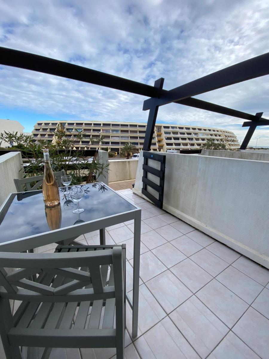 Studios Port Nature village Naturiste - Housity
