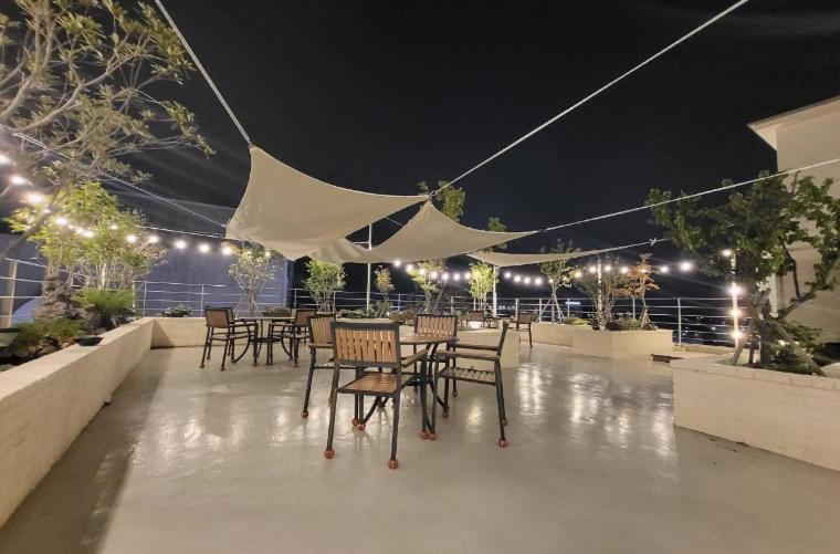 Seogwipo The Hotel - Housity