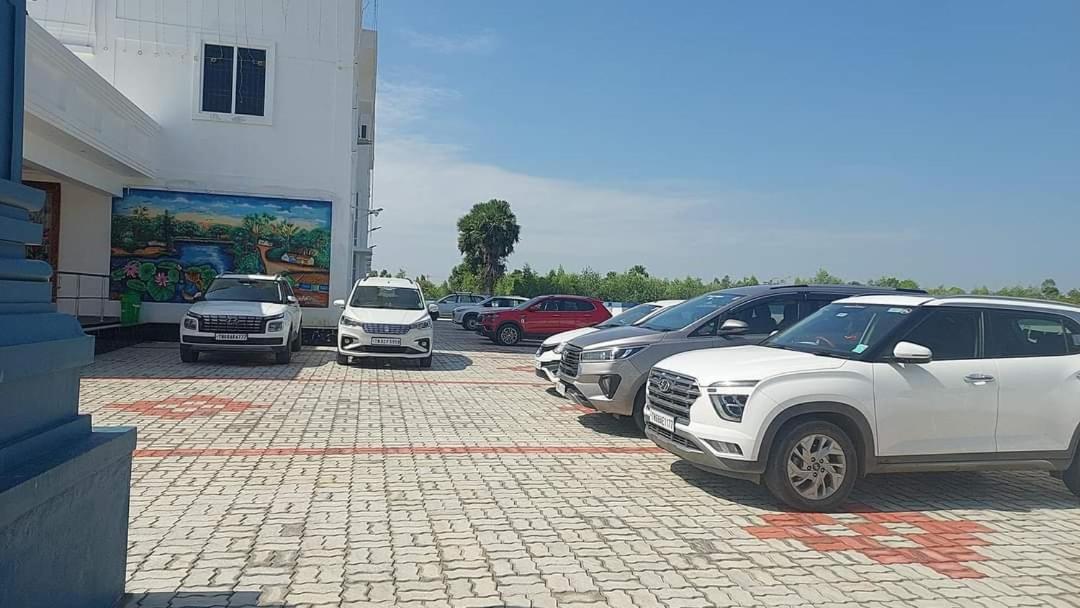 Dr. SKP PALACE - Housity