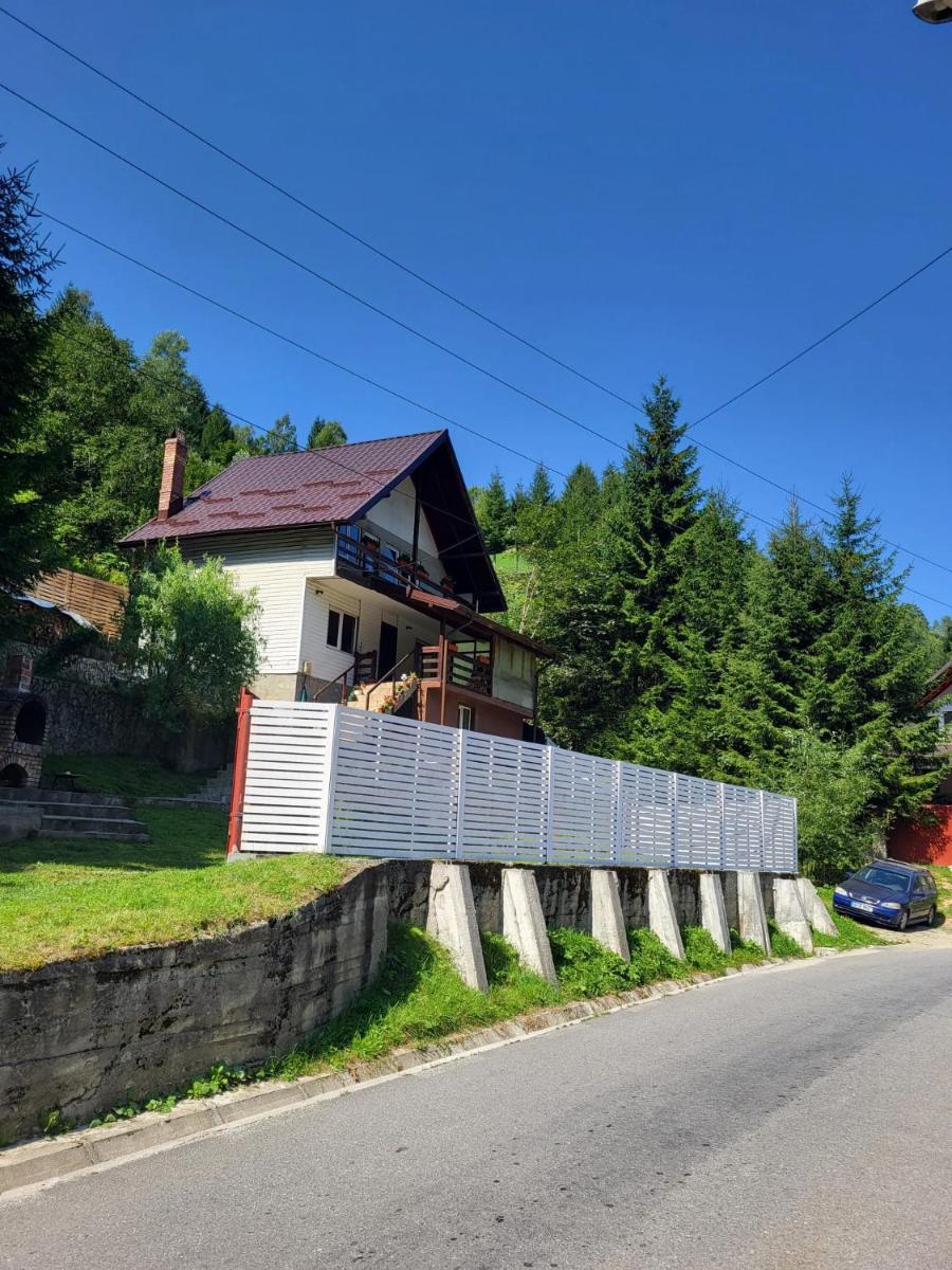 Diana's Holiday Home - Housity