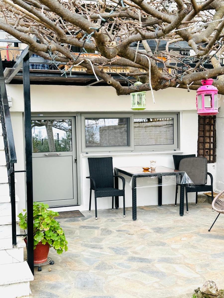 Vasiliki Guest House - Housity
