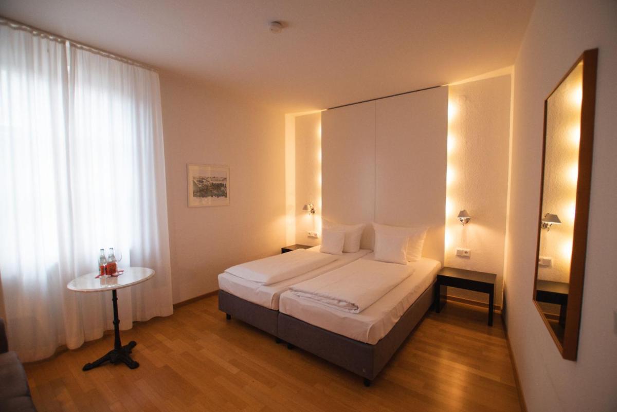 Hotel am Main - Housity