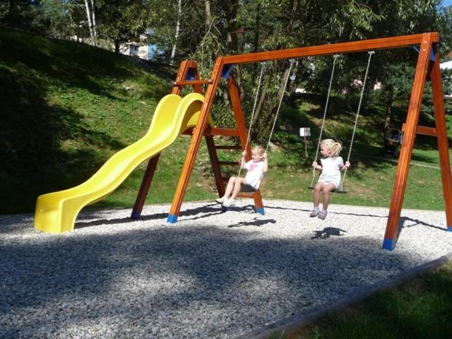Ernesta Club Lipno - Housity