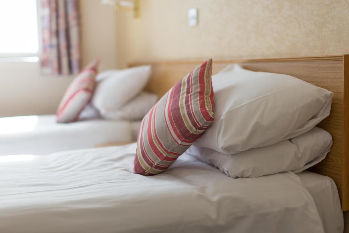George IV Hotel - Housity