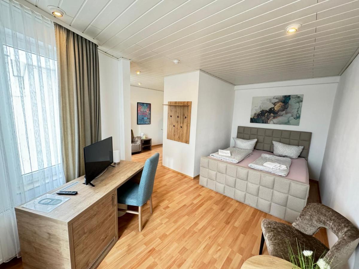 Pension Sonnenschein - Housity