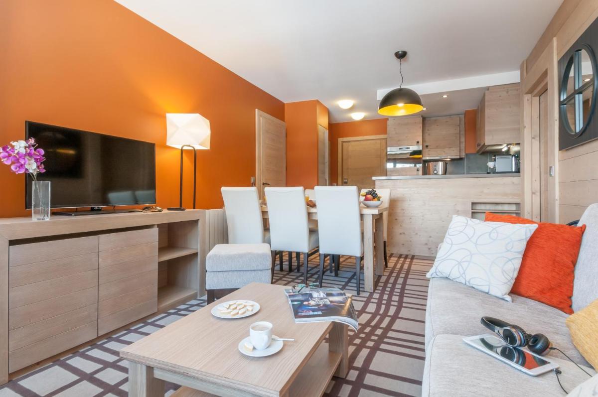Cuisine ou kitchenette dans l'établissement Résidence Pierre & Vacances Premium Les Terrasses d'Hélios