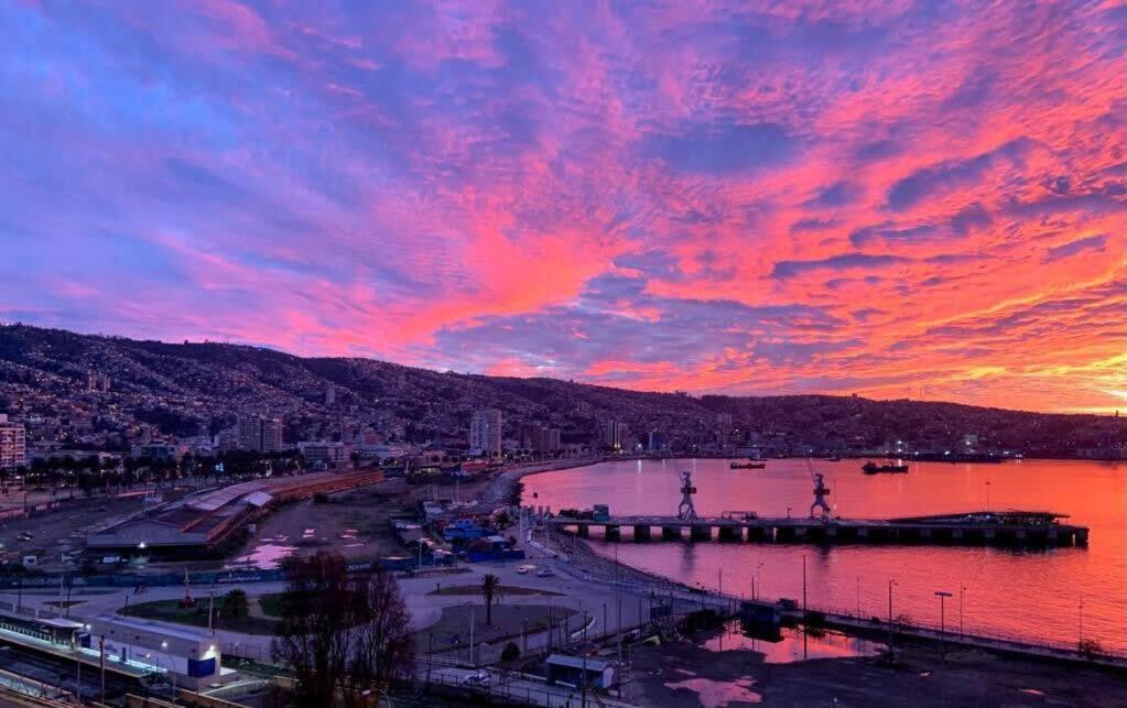 HOM I TOP1 NUEVO STUDIO en mejor zona Valparaíso Parking - Housity