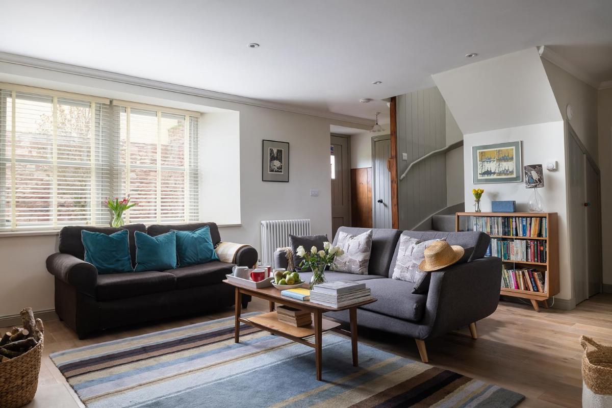 The Tackhouse - Housity