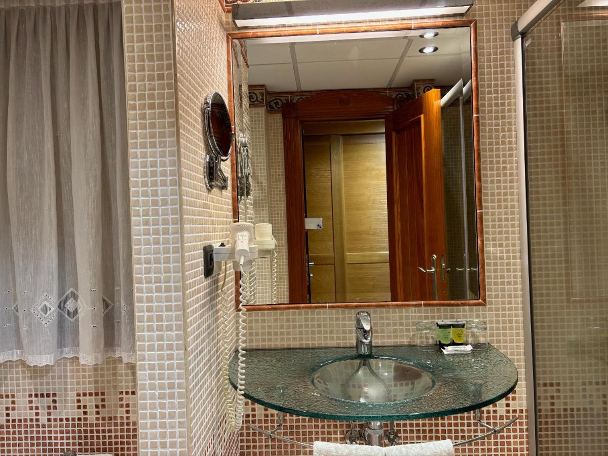 Un baño de Gran Hotel Liber & Spa Playa Golf