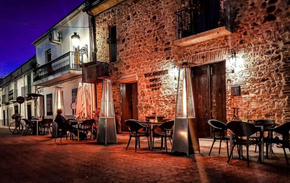 HOTEL RURAL TOCAMPAVI - Housity