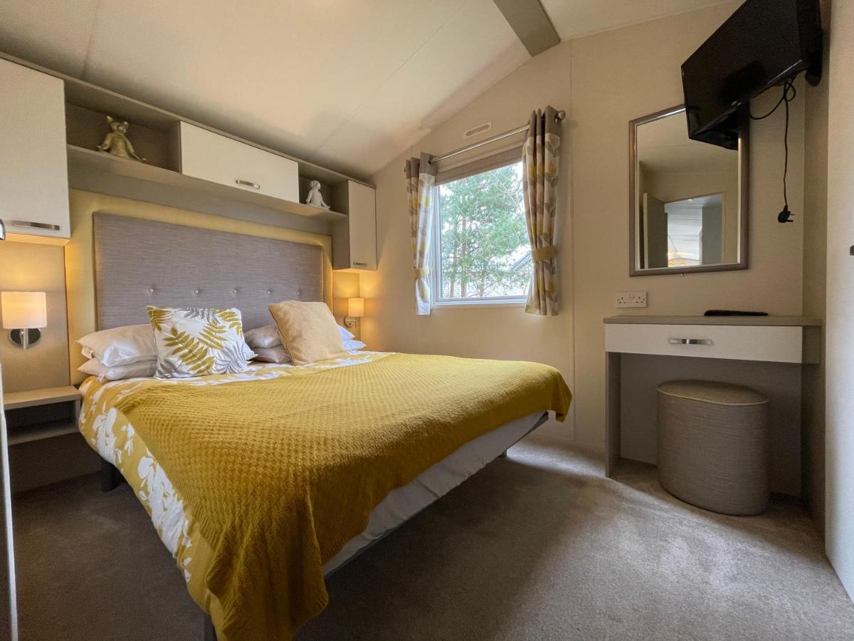 Seton Sands Caravan Near Edinburgh & North Berwick - Housity