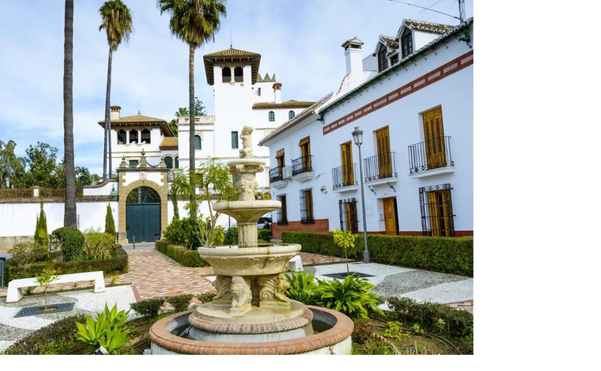Hostal Adrian - Housity