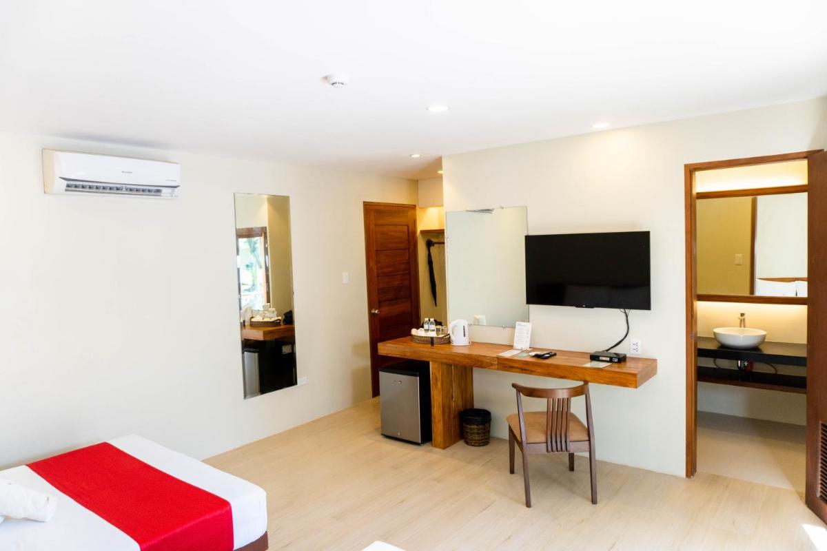 Almont Inland Resort - Housity