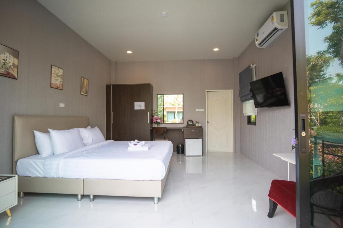 Suitetrails - SeeView Resort (ซีวิว รีสอร์ต)