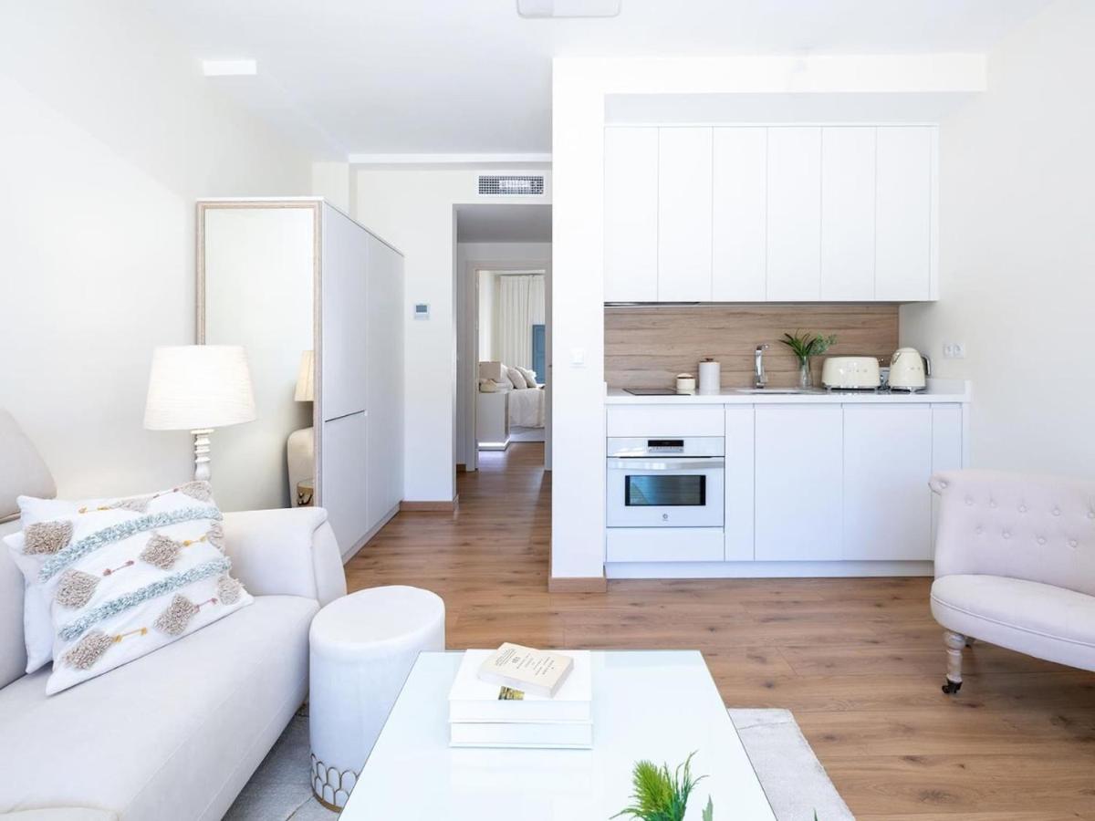 A piece of heaven over the Alhambra 2BR - Housity