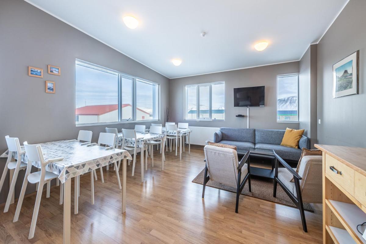 Stöð Guesthouse and apartments - Housity