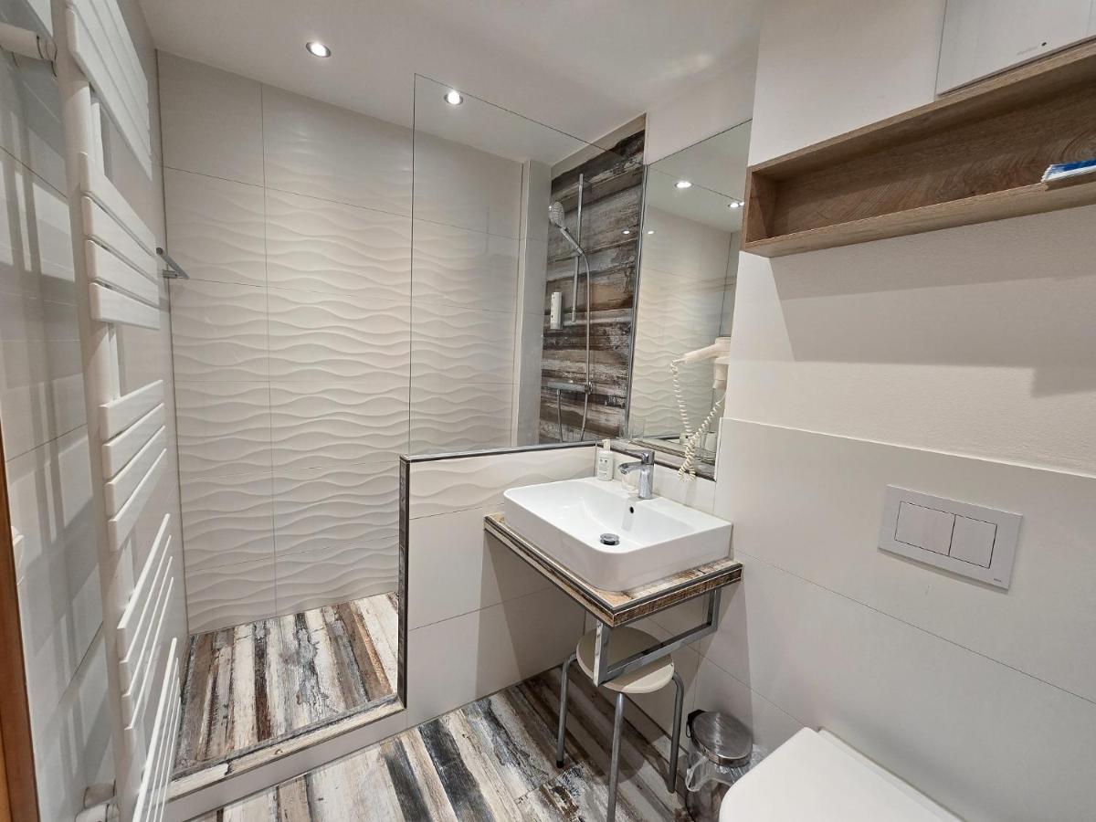Dünenpark Binz - Komfortplus Ferienwohnung mit 1 Schlafzimmer und Balkon im Dachgeschoss 148 - Housity