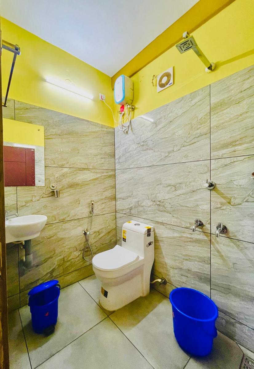 MADAPARAMBIL RESIDENCY - Housity