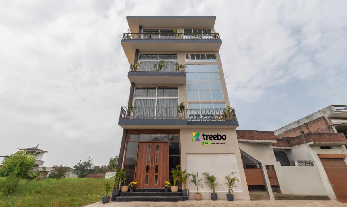 Treebo Trend Heaven Grand Ayodhya - Housity