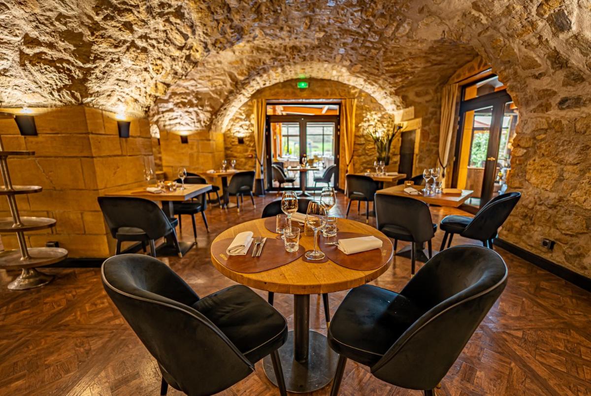 Coin salon dans l'établissement Domaine de la Klauss & Spa, Restaurant Gastronomique Le K