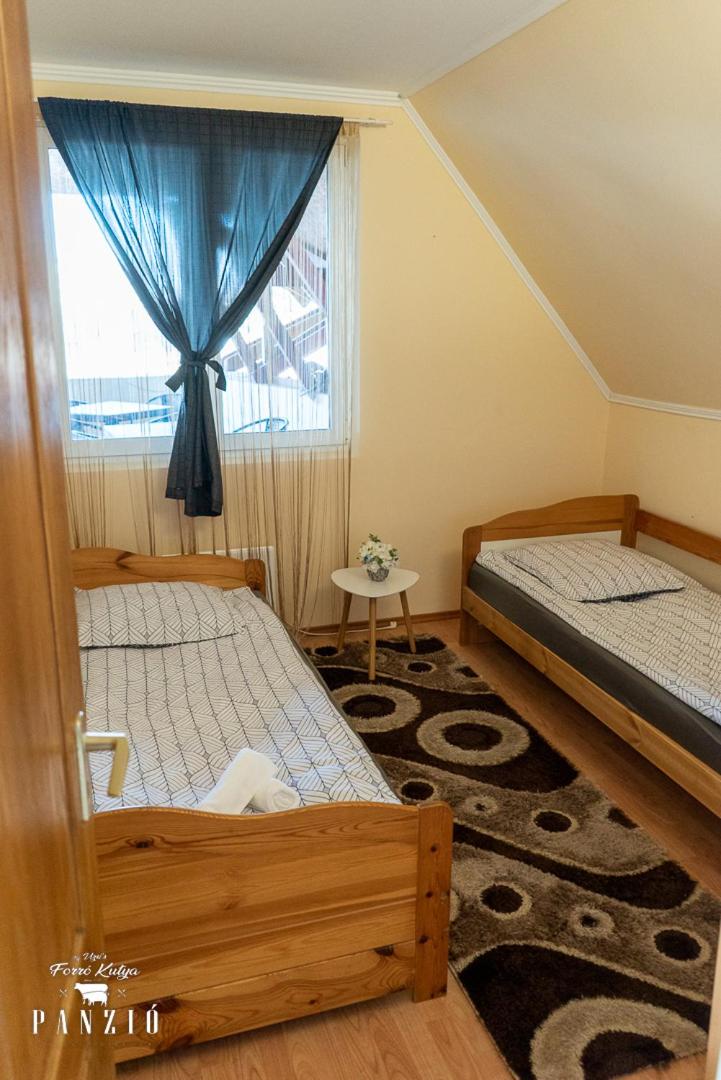 Forró Kutya Panzió - Housity