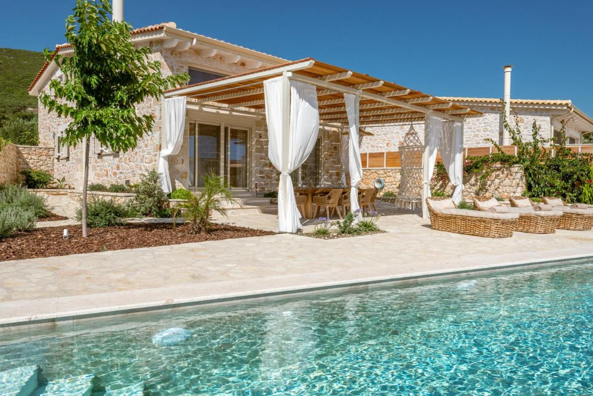 Suitetrails - PARGA Villas Collection