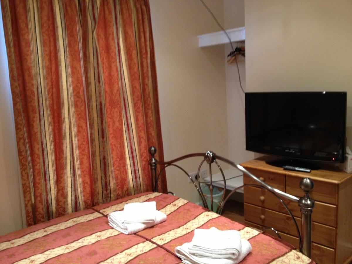 The Dharma Lodge - Housity
